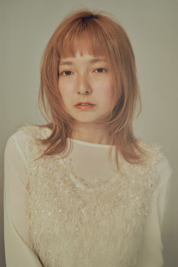 ミルキーベージュミディ