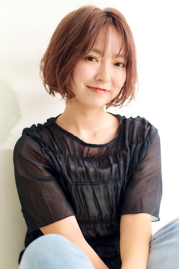 エアリー外ハネショート